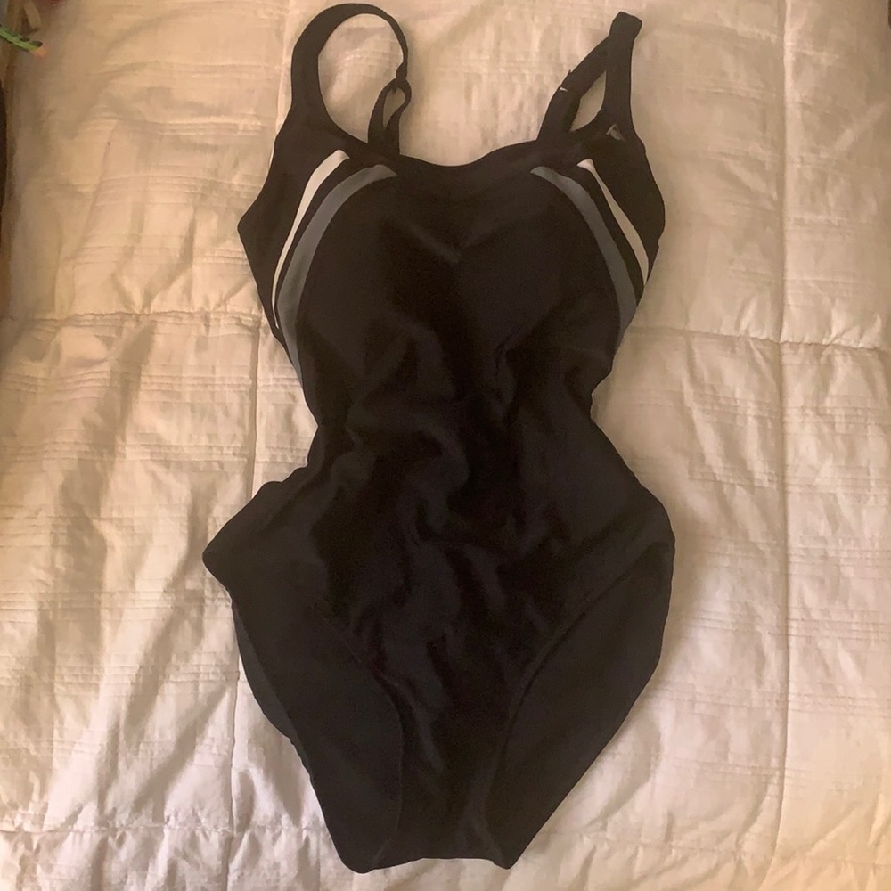 PROFESSIONAL SWIMSUIT